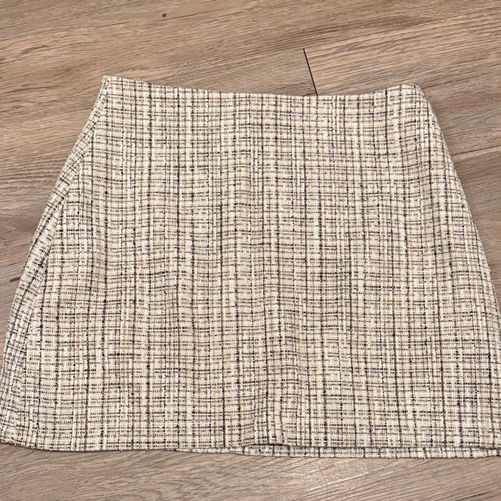 Reformation Cream and Black Mini Skirt